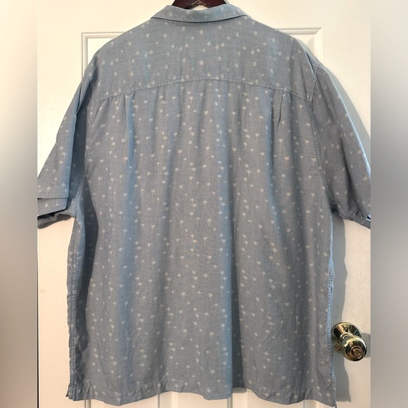 TOMMY BAHAMA Men’s 1XB 100% Silk Light Blue Palm Tree Button Up Short Sleeve - Picture 12 of 15